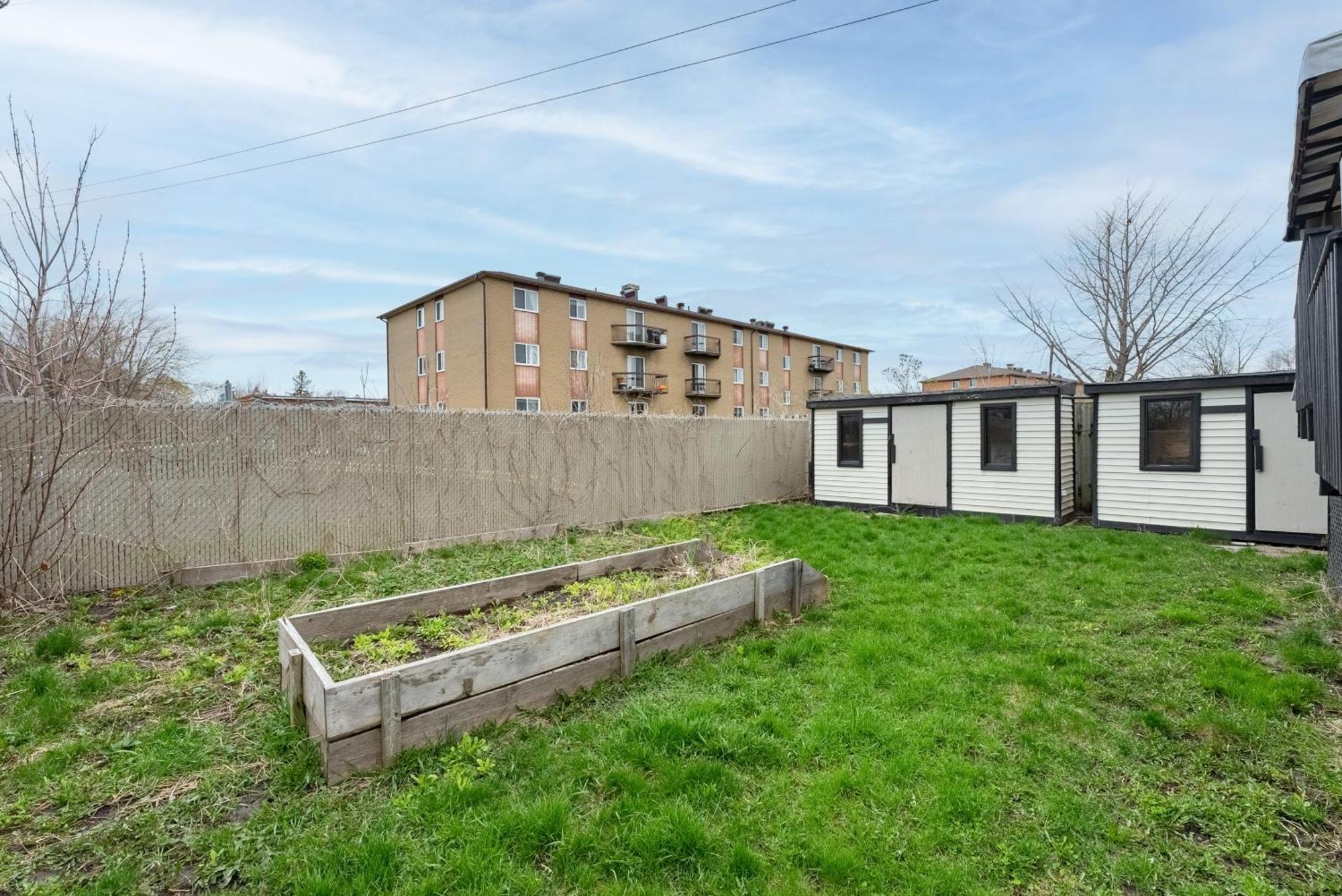 Comfortable Spacious House With Parking Brossard Exterior foto